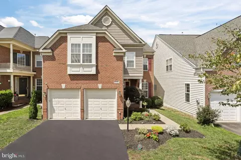 9086 Purvis Dr, Lorton, VA 22079
