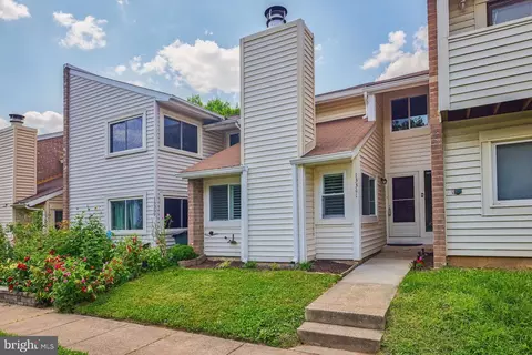 13341 Preuit Pl, Herndon, VA 20170