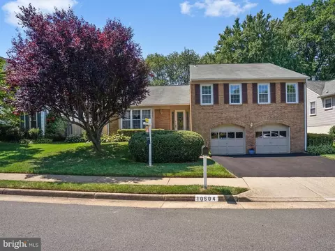 10594 John Ayres Dr, Fairfax, VA 22032