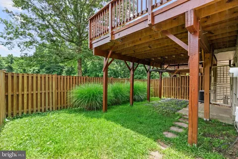 9357 Peter Roy Ct, Burke, VA 22015 photo 24