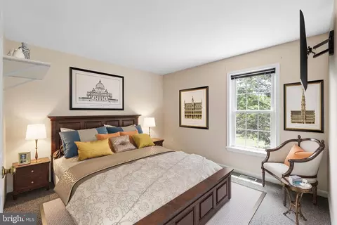 9357 Peter Roy Ct, Burke, VA 22015 photo 15