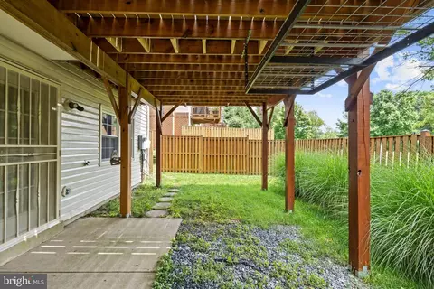 9357 Peter Roy Ct, Burke, VA 22015 photo 23