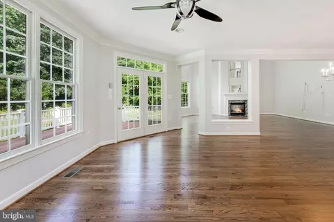 7301 Laurel Creek Ct, Springfield, VA 22150 photo 20