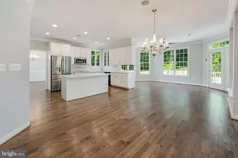7301 Laurel Creek Ct, Springfield, VA 22150 photo 18