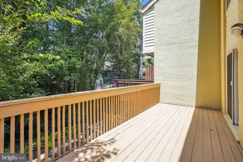 2036 Chadds Ford Dr, Reston, VA 20191 photo 14