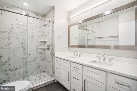 2036 Chadds Ford Dr, Reston, VA 20191 photo 25