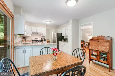 5306 Weymouth, Springfield, VA 22151 photo 4