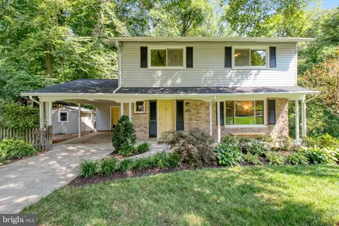 5306 Weymouth, Springfield, VA 22151