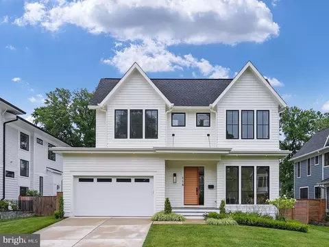 116 Battle St SW, Vienna, VA 22180