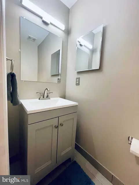 7203 Squirrel Run Ct, Springfield, VA 22152 photo 27