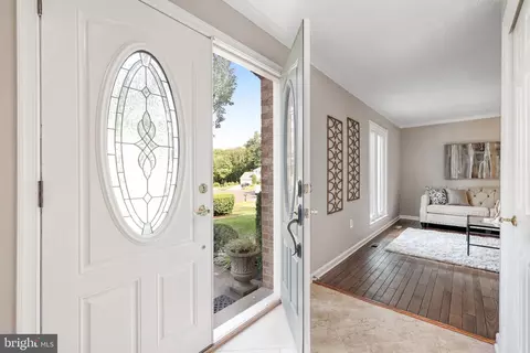 7309 Jenna Rd, Springfield, VA 22153 photo 9