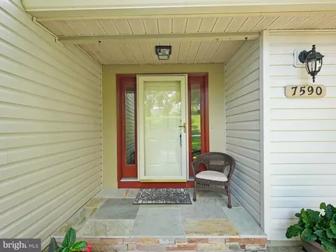 7590 Vogels Way, Springfield, VA 22153 photo 5