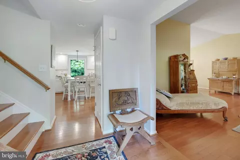 7590 Vogels Way, Springfield, VA 22153 photo 6