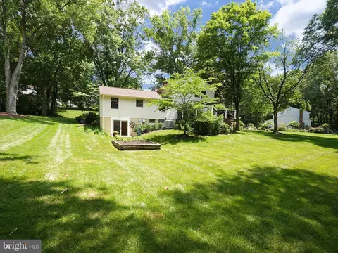 7590 Vogels Way, Springfield, VA 22153 photo 45