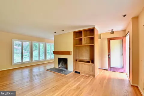 7821 Greeley Blvd, Springfield, VA 22152 photo 6