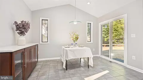 11706 Riders Ln, Reston, VA 20191 photo 36