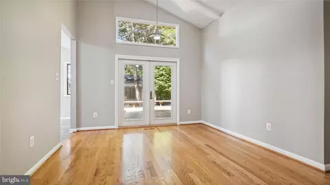 11706 Riders Ln, Reston, VA 20191 photo 5