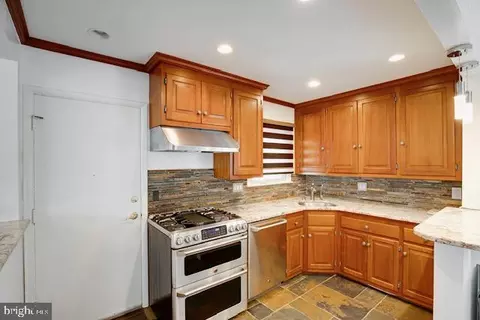 5510 Joplin St, Springfield, VA 22151 photo 11