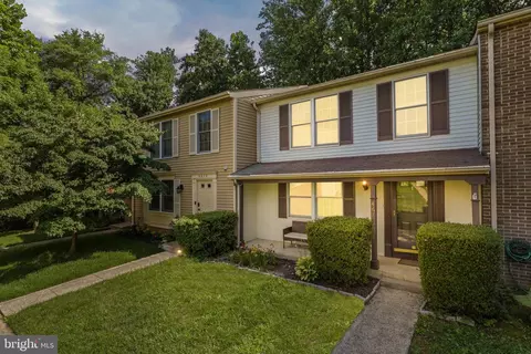 4675 Brentleigh Ct, Annandale, VA 22003