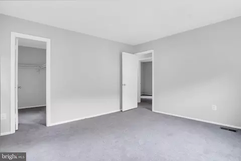 8320 Uxbridge Ct, Springfield, VA 22151 photo 7