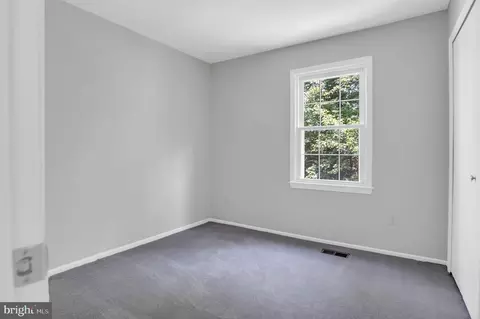 8320 Uxbridge Ct, Springfield, VA 22151 photo 12