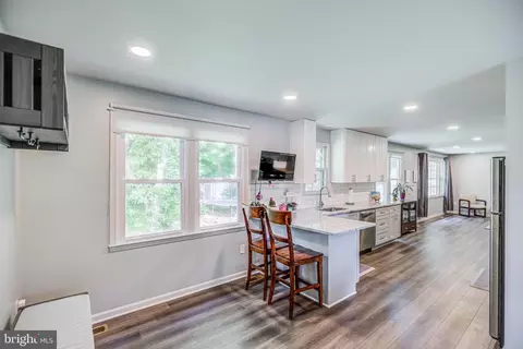 7307 Reservation Dr, Springfield, VA 22153 photo 18
