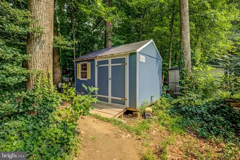 7307 Reservation Dr, Springfield, VA 22153 photo 9