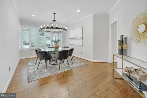 1314 Red Hawk Cir, Reston, VA 20194 photo 15