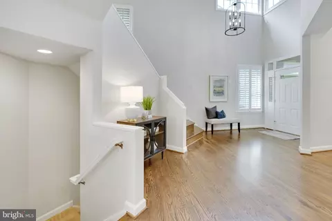 1314 Red Hawk Cir, Reston, VA 20194 photo 12