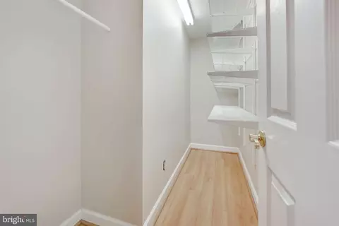 1314 Red Hawk Cir, Reston, VA 20194 photo 67