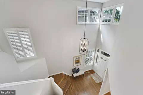 1314 Red Hawk Cir, Reston, VA 20194 photo 45