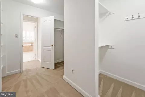1314 Red Hawk Cir, Reston, VA 20194 photo 44