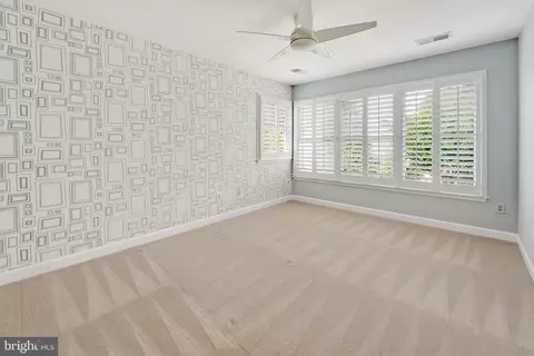 1314 Red Hawk Cir, Reston, VA 20194 photo 46