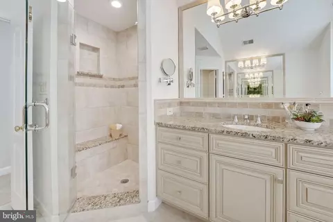1314 Red Hawk Cir, Reston, VA 20194 photo 40