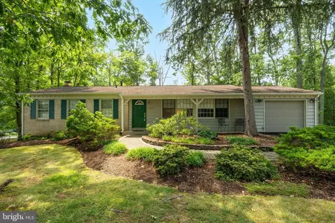 1320 Deep Run Ln, Reston, VA 20190