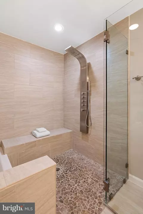7734 Rockledge Ct, Springfield, VA 22152 photo 28