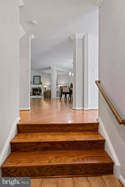 7734 Rockledge Ct, Springfield, VA 22152 photo 3
