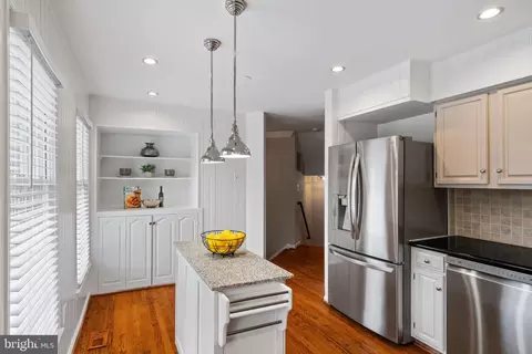 7734 Rockledge Ct, Springfield, VA 22152 photo 15