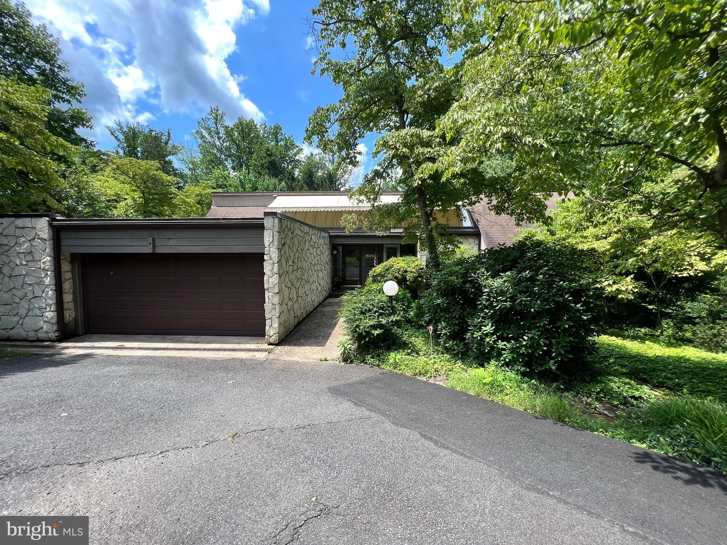 1940 Rockingham St, Mclean, VA 22101 photo 1