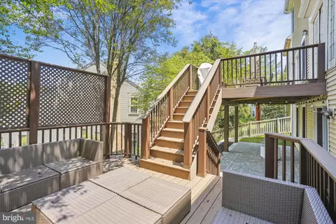 8718 Middleford Dr, Springfield, VA 22153 photo 23