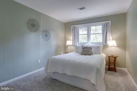 7818 Penley Pl, Springfield, VA 22151 photo 37