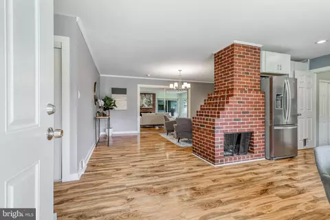 7311 Exmore St, Springfield, VA 22150 photo 12
