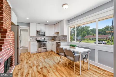 7311 Exmore St, Springfield, VA 22150 photo 15