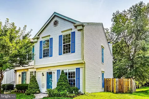 7131 Strawn Ct, Alexandria, VA 22306