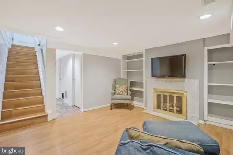 5909 Craig St, Springfield, VA 22150 photo 21