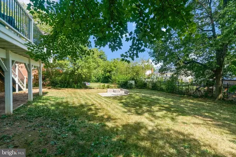 5909 Craig St, Springfield, VA 22150 photo 31