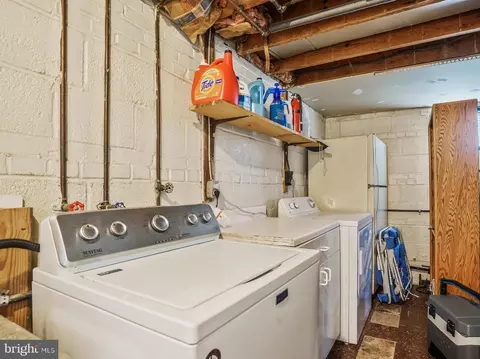 5909 Craig St, Springfield, VA 22150 photo 25