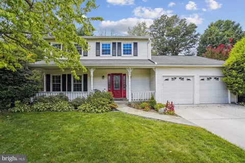3235 Allness Ln, Herndon, VA 20171