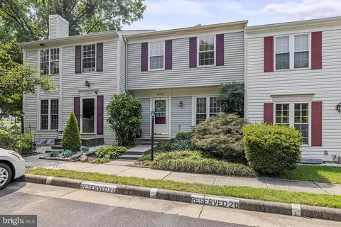 14954 Ampstead Ct, Centreville, VA 20120