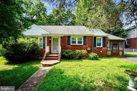 3419 Clayborne Ave, Alexandria, VA 22306